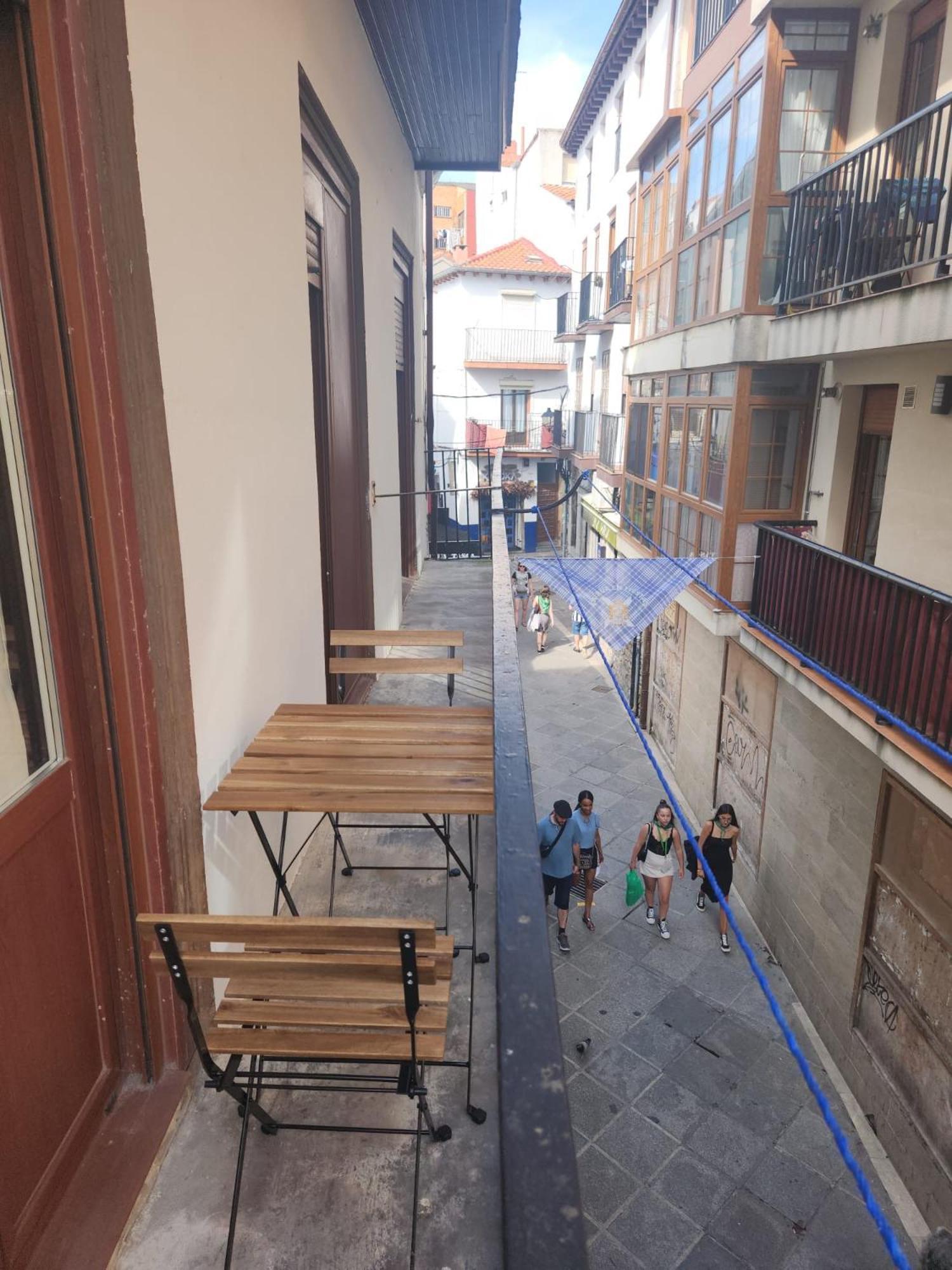 La Zona Mas Animada De Castro, Bares Y Restaurantes Apartment Luaran gambar